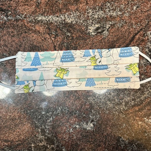 Handmade reusable face mask- adult size - Picture 3 of 3